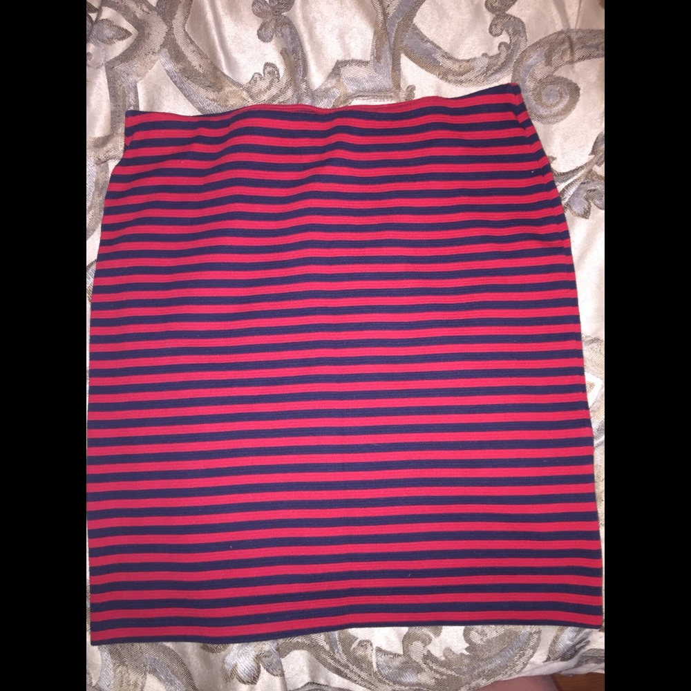 Old Navy Pencil Skirt